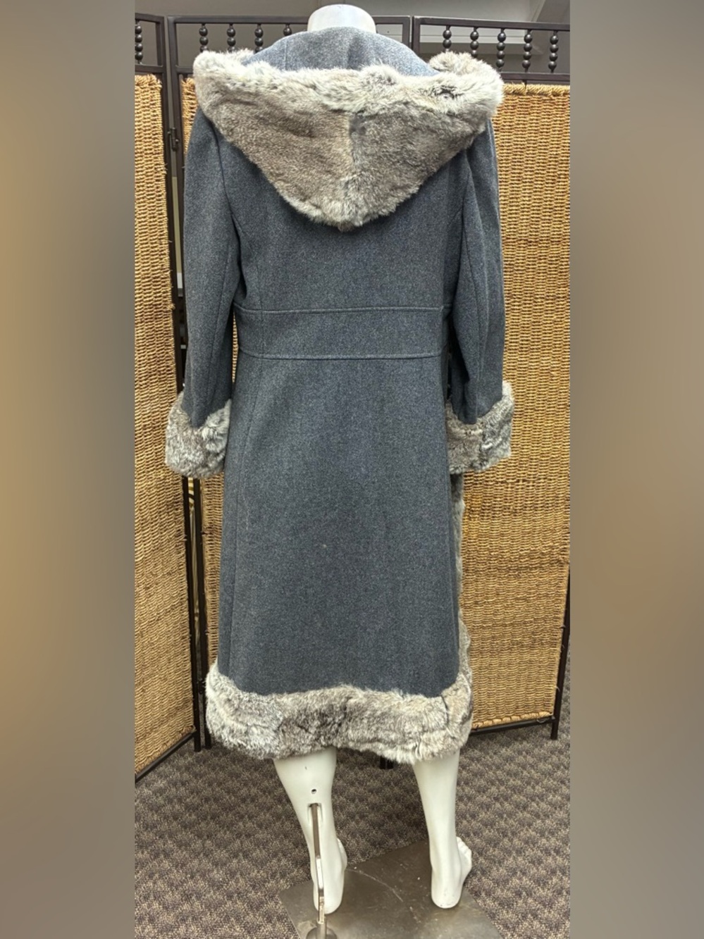 Vintage Penny Lane Coat Fur Trim Hooded Gray Wool Coat by Pina de Roma - Picture 8 of 8
